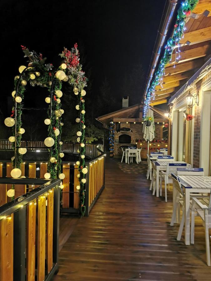 Popasul Lu' Voda Borşa Buitenkant foto