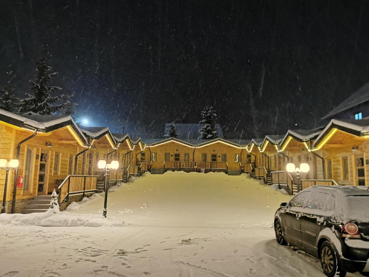 Popasul Lu' Voda Borşa Buitenkant foto